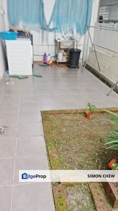 Amanria Puchong Batu 14 superlink house 3 storey for rent , Selangor, Puchong