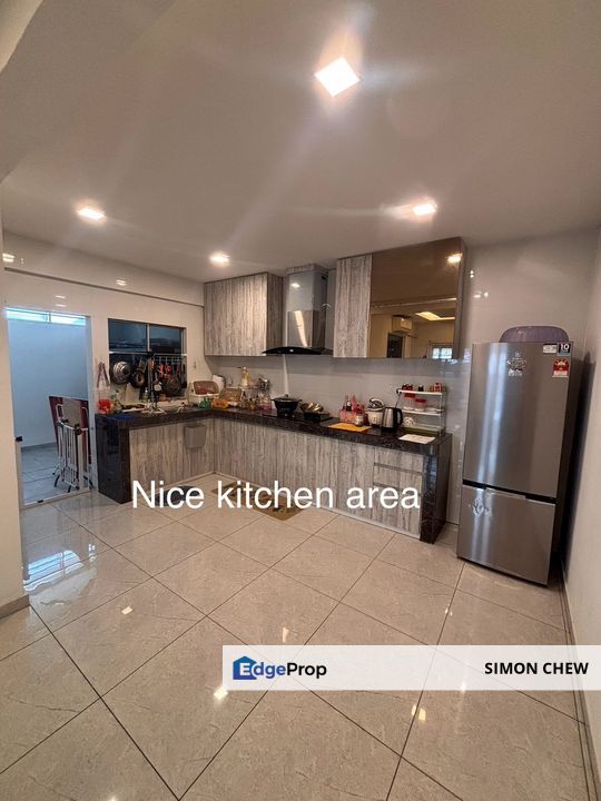Endlot Taman Puchong Utama Nicely Renovated 2 Storey For Sale , Selangor, Puchong