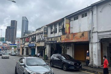 5 Storey Corner Shop For Sale @ Pudu, Kuala Lumpur