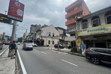 5 Storey Corner Shop For Sale @ Pudu, Kuala Lumpur