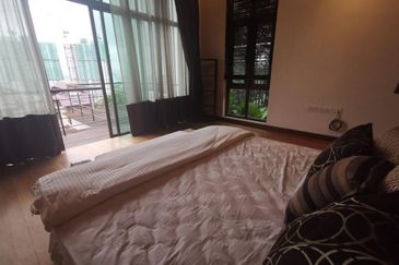3.5 storey Bungalow For Sale @ Country Heights, Damansara, Kuala Lumpur
