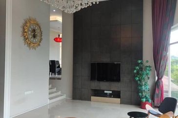 3.5 Storey Bungalow For Sale @ Country Heights, Damansara, Kuala Lumpur