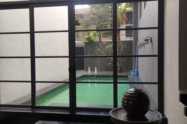 3.5 Storey Bungalow For Sale @ Country Heights, Damansara, Kuala Lumpur