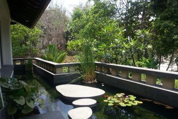 3.5 storey Bungalow for Sale @ Country Heights Damansara, Kuala Lumpur