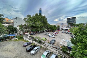 4-Storey Shop Lot Facing Main Road For Sale @ Pudu, Kuala Lumpur