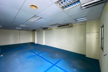 Wisma Zelan(Number One Business Centre)