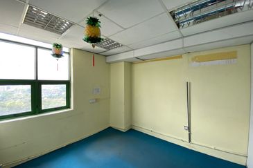 Wisma Zelan(Number One Business Centre)