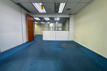 Wisma Zelan(Number One Business Centre)