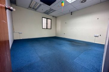 Wisma Zelan(Number One Business Centre)