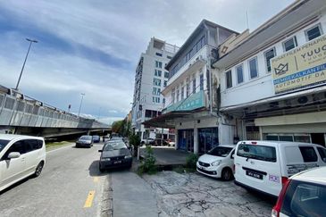 2 Storey Shop Lot Facing Main Road For Sale @ Pudu, Kuala Lumpur