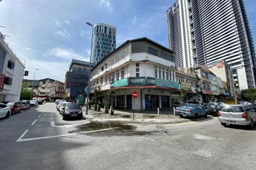 2 Storey Shop Lot Facing Main Road For Sale @ Pudu, Kuala Lumpur