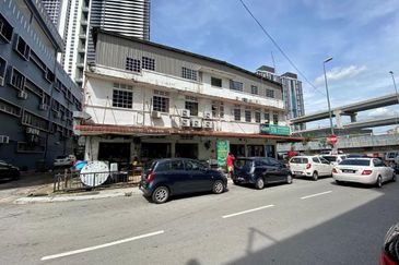 2 Storey Shop Lot Facing Main Road For Sale @ Pudu, Kuala Lumpur