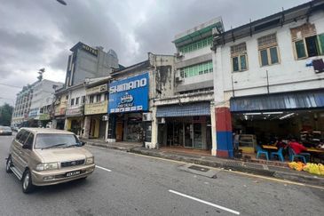 1.5 Storey Shop For Sale @ Pudu, Kuala Lumpur