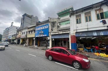 1.5 Storey Shop For Sale @ Pudu, Kuala Lumpur