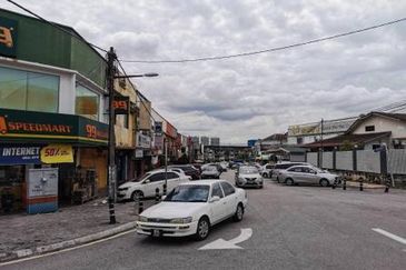 Taman Cheras (Formerly Yulek Heights)