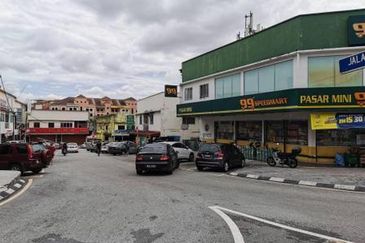 Taman Cheras (Formerly Yulek Heights)