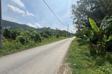 Jalan Broga
