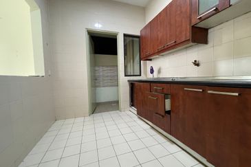 Royal Domain Sri Putramas II