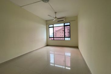 Royal Domain Sri Putramas II