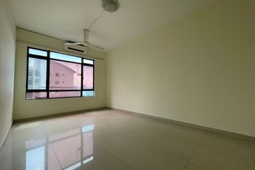 Royal Domain Sri Putramas II