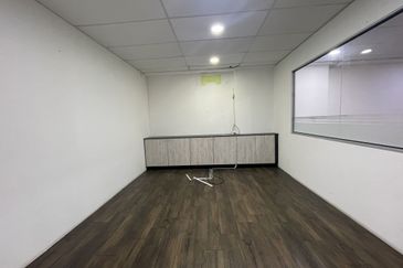 Wisma Zelan(Number One Business Centre)