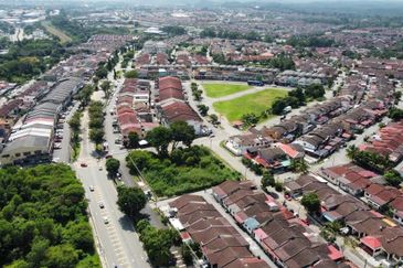 Taman Pertama