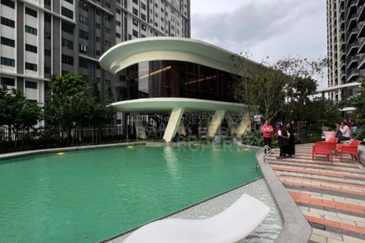 Residensi M Arisa Pelangi