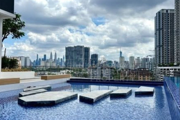 Residensi M Arisa Pelangi