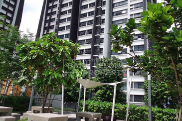 Aradia Residence @ Lake City