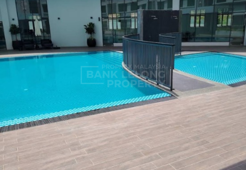 Armani Residence Sg. Long