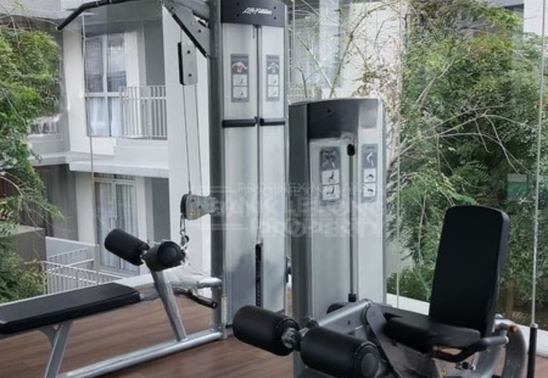 Midfields Condominium