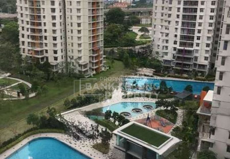 Midfields Condominium