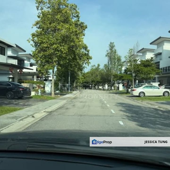 No.51, Jalan Jade Hills 1/1, Persiaran Jade Hills Utama, Jade Hills, 43000 Kajang, Selangor, Selangor, Kajang