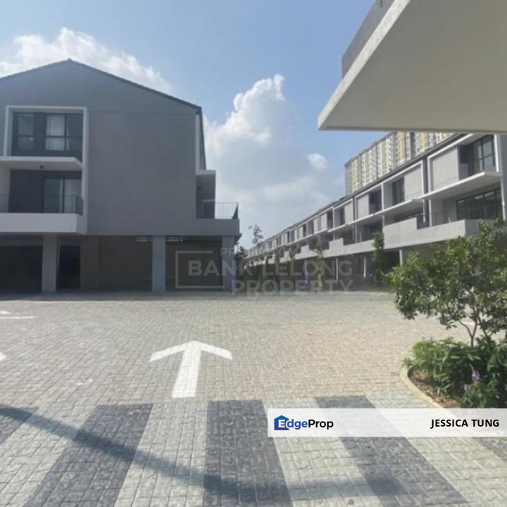 No.C-38, Block C, Jia-Hayat Villa, Jalan Cemara, Seksyen 10, Taman Bukit Serdang, 43300 Seri Kembangan, Selangor, Selangor, Seri Kembangan