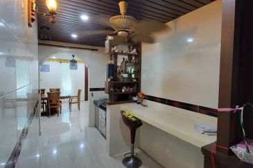 Canal Gardens, Kota Kemuning