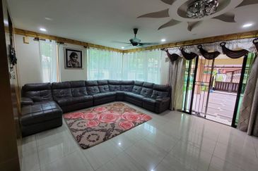 Canal Gardens, Kota Kemuning