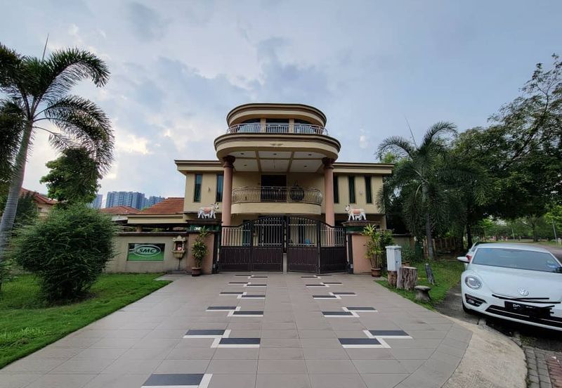 Canal Gardens, Kota Kemuning