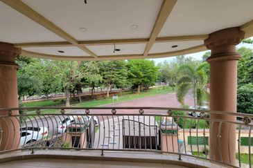 Canal Gardens, Kota Kemuning