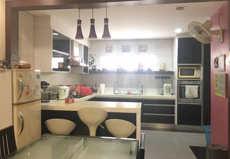 Jalan Anggerik Aranda 31/7