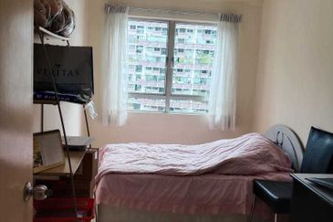 Perdana View Condominium