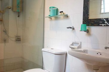 Perdana View Condominium