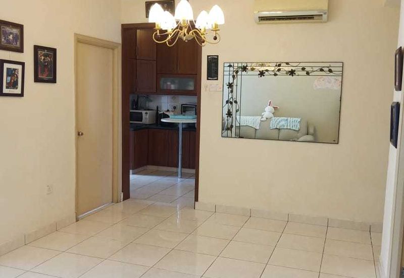 Perdana View Condominium