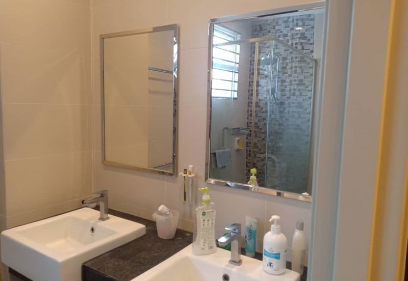 Kemuning Greenhills Semi Detached Corner House Kota Kemuning for sale gated and guarded community 