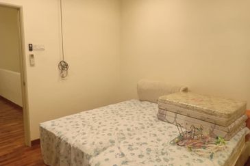 Kemuning Greenhills Semi Detached Corner House Kota Kemuning for sale gated and guarded community 