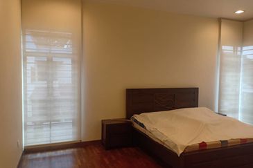 Kemuning Greenhills Semi Detached Corner House Kota Kemuning for sale gated and guarded community 