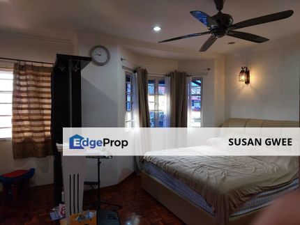 Jalan USJ 11 Subang Jaya double storey end lot house for sale renovated and extended huge bedroom ground floor 3 phase wiring, Selangor, USJ