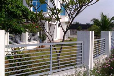 Jalan Kemuning Damai 32/147