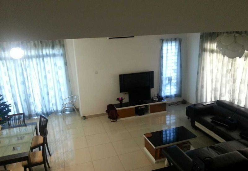 Jalan Kemuning Damai 32/147