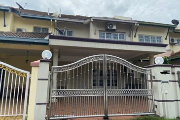 Jalan Anggerik Doritis 31/127