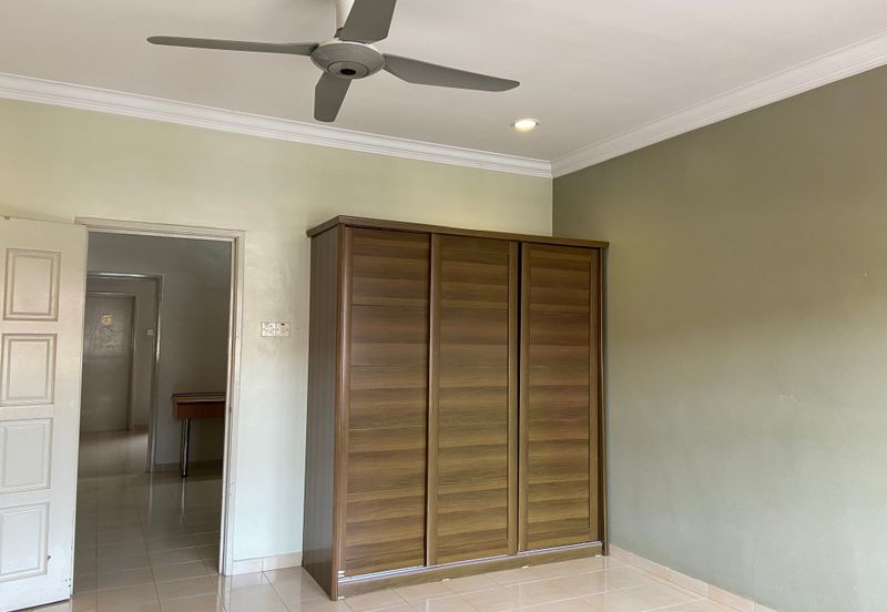 Jalan Anggerik Doritis 31/127